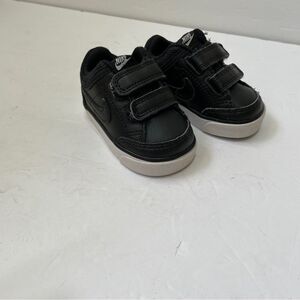 NIKE CAPRI 3 BLACK LEATHER SNEAKERS